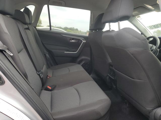 4T3RWRFV4SU175413 - 2025 TOYOTA RAV4 XLE SILVER photo 11
