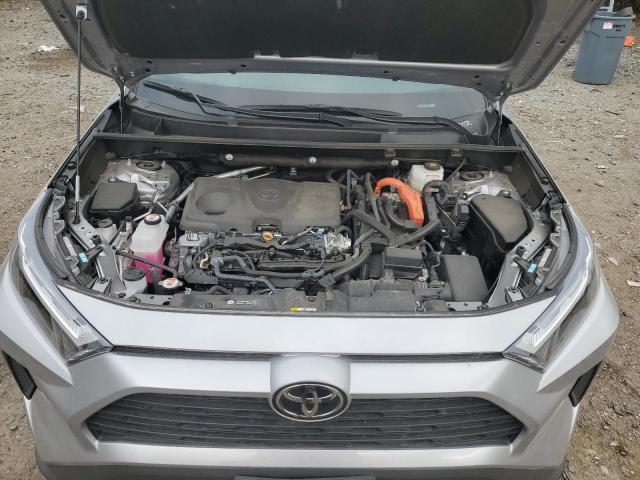4T3RWRFV4SU175413 - 2025 TOYOTA RAV4 XLE SILVER photo 12