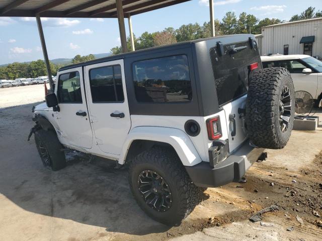 1C4BJWEG5EL123345 - 2014 JEEP WRANGLER U SAHARA WHITE photo 2