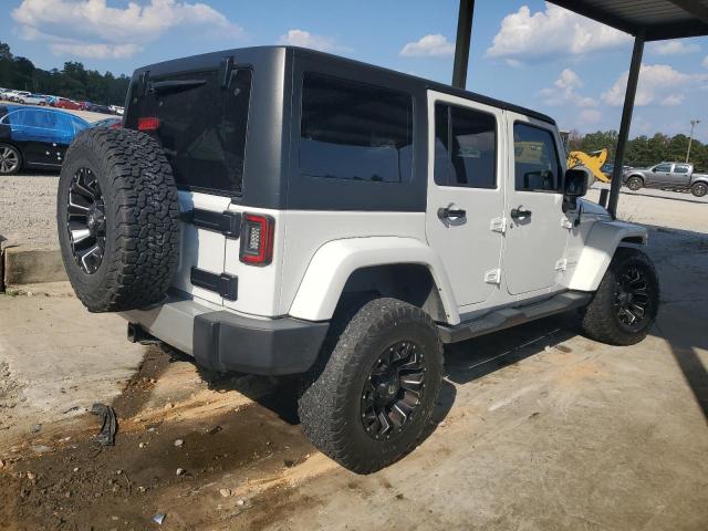 1C4BJWEG5EL123345 - 2014 JEEP WRANGLER U SAHARA WHITE photo 3