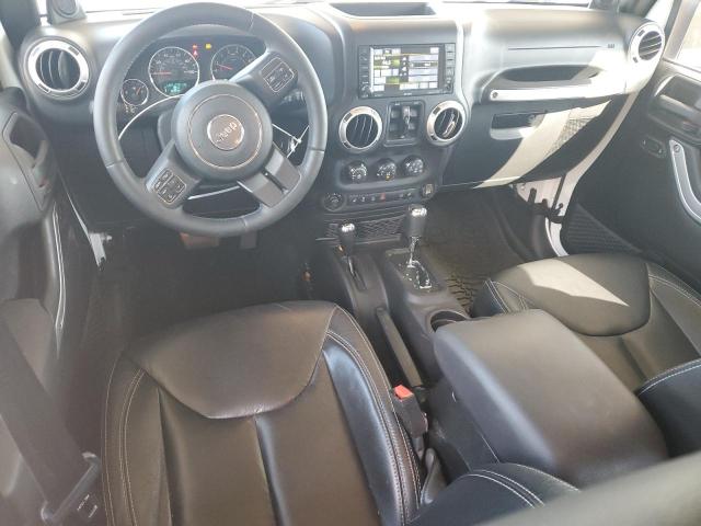 1C4BJWEG5EL123345 - 2014 JEEP WRANGLER U SAHARA WHITE photo 8
