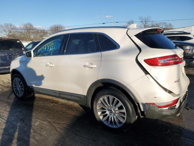 5LMCJ3D91JUL31774 - 2018 LINCOLN MKC RESERVE WHITE photo 2