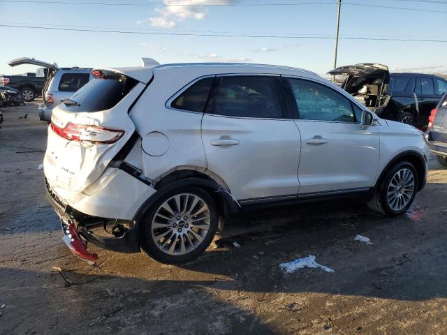 5LMCJ3D91JUL31774 - 2018 LINCOLN MKC RESERVE WHITE photo 3