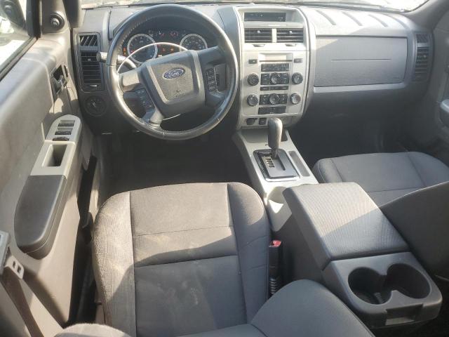 1FMCU9DG8BKA31027 - 2011 FORD ESCAPE XLT 银色 照片 8