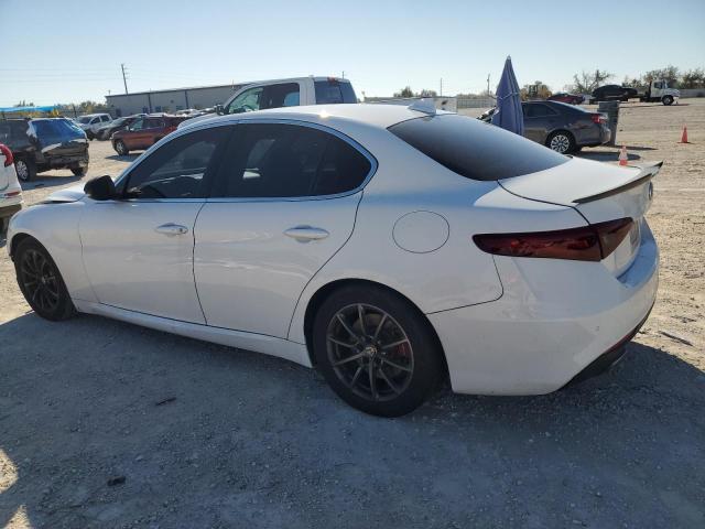 ZARFAMAN5K7621887 - 2019 ALFA ROMEO GIULIA WHITE photo 2