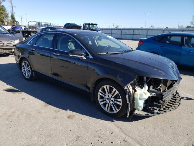 3LN6L2G99DR818636 - 2013 LINCOLN MKZ BLACK photo 4