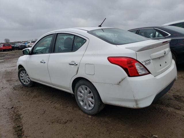 3N1CN7AP5JL802943 - 2018 NISSAN VERSA S WHITE photo 2