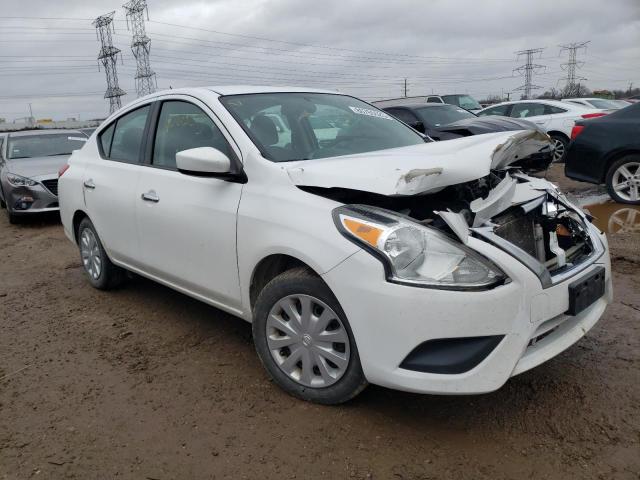 3N1CN7AP5JL802943 - 2018 NISSAN VERSA S WHITE photo 4