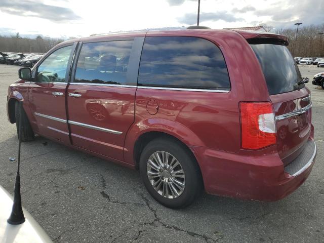 2A4RR6DG4BR667227 - 2011 CHRYSLER TOWN & COU LIMITED RED photo 2