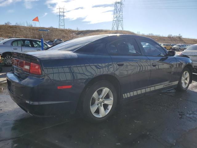 2C3CDXBG3DH663847 - 2013 DODGE CHARGER SE BLUE photo 3