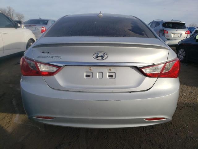 5NPEB4AC2DH595605 - 2013 HYUNDAI SONATA GLS SILVER photo 6