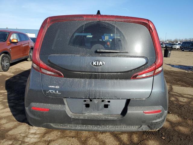 KNDJ23AU5L7049529 - 2020 KIA SOUL LX GRAY photo 6