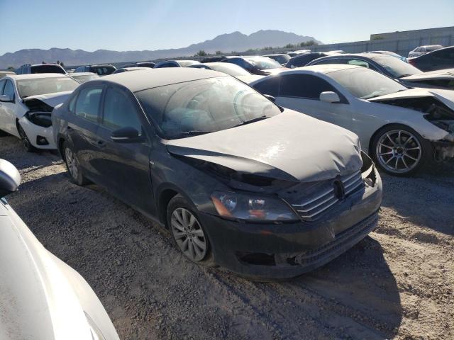 1VWAT7A3XFC055301 - 2015 VOLKSWAGEN PASSAT S BLACK photo 4