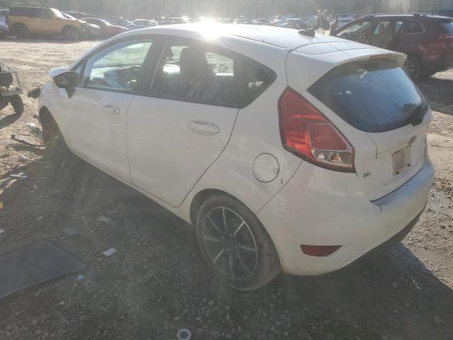 3FADP4EJ8GM153874 - 2016 FORD FIESTA SE WHITE photo 2