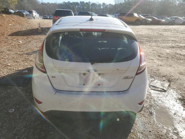 3FADP4EJ8GM153874 - 2016 FORD FIESTA SE WHITE photo 6