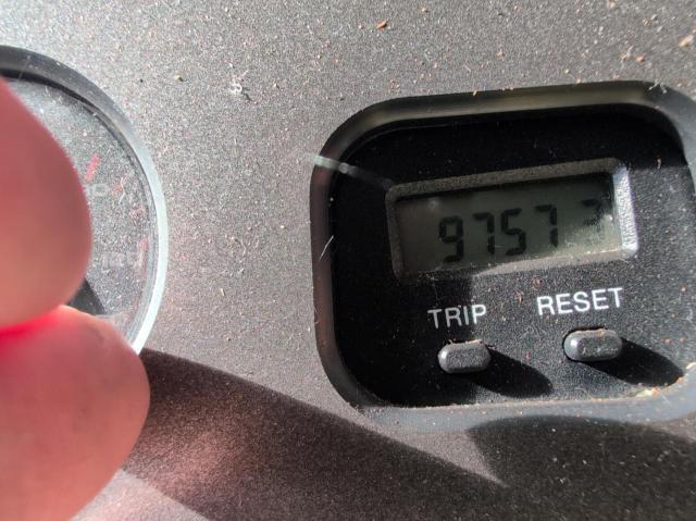 1RF120512Y2010067 - 2000 ROADMASTER RAIL DYANASTER BEIGE photo 8