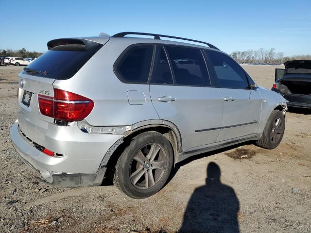 5UXZV4C59D0E03893 - 2013 BMW X5 XDRIVE35I SILVER photo 3