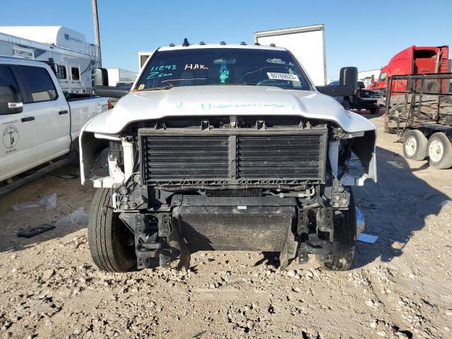 3C63RRGL7NG135302 - 2022 RAM 3500 TRADESMAN WHITE photo 5