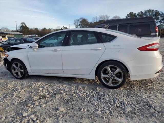 3FA6P0HR6DR174367 - 2013 FORD FUSION SE WHITE photo 2