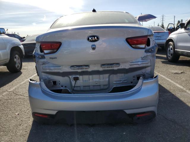 3KPA24AD5LE313256 - 2020 KIA RIO LX SILVER photo 6