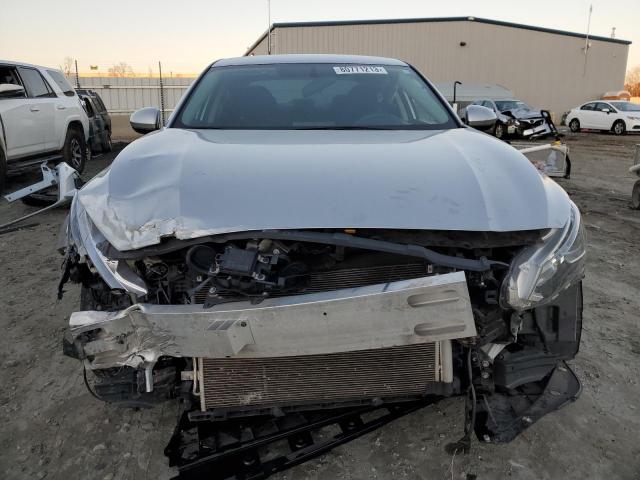 1N4BL4BV4LC158060 - 2020 NISSAN ALTIMA S SILVER photo 5