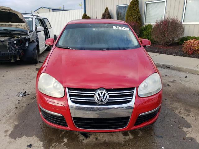 3VWJM71K68M059352 - 2008 VOLKSWAGEN JETTA S RED photo 5