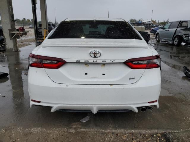4T1G11AK8PU761133 - 2023 TOYOTA CAMRY SE NIGHT SHADE WHITE photo 6