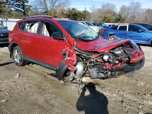 JTMBFREV7FD112649 - 2015 TOYOTA RAV4 LE RED photo 4