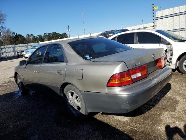 JT8BF28G8W5028806 - 1998 LEXUS ES 300 GOLD photo 2