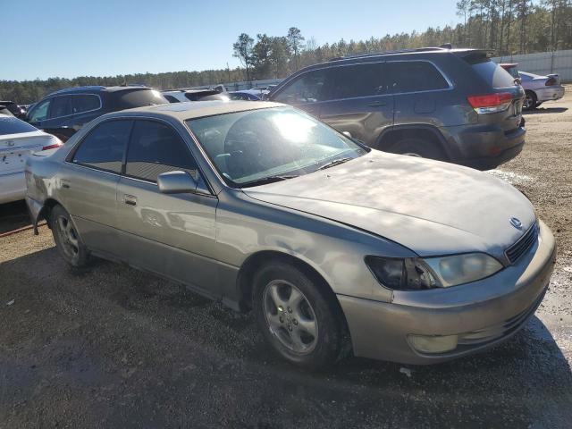 JT8BF28G8W5028806 - 1998 LEXUS ES 300 GOLD photo 4