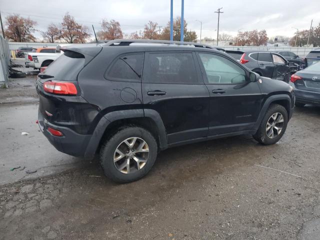 1C4PJMBB5HW513061 - 2017 JEEP CHEROKEE TRAILHAWK BLACK photo 3