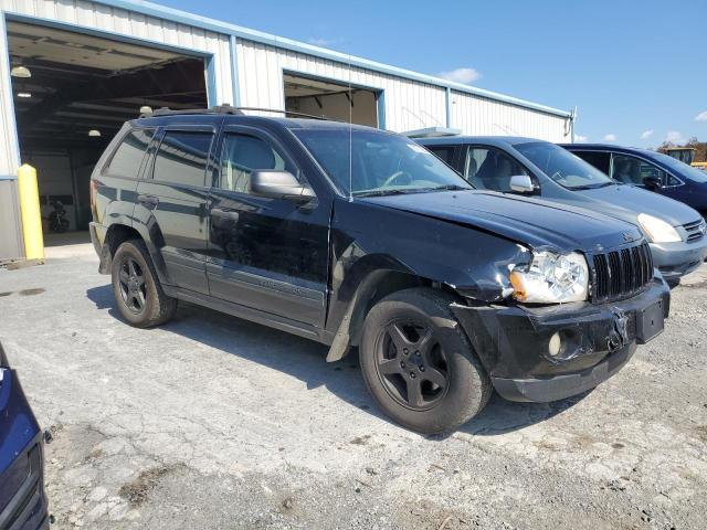 1J4GR48K35C698413 - 2005 JEEP GRAND CHER LAREDO 黑色 照片 4