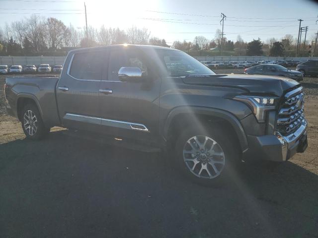 5TFMC5EC1RX006600 - 2024 TOYOTA TUNDRA CREWMAX PLATINUM ნაცრისფერი ფოტო 4