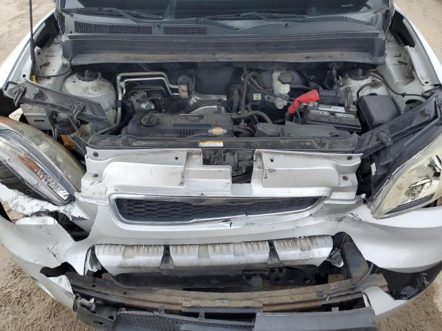 KNDJT2A17B7717715 - 2011 KIA SOUL SILVER photo 11