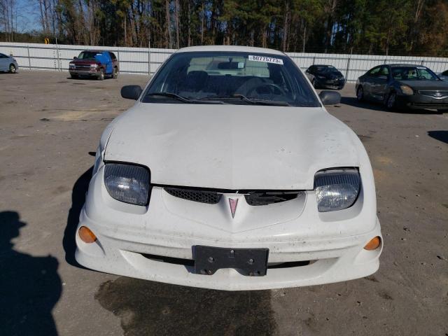 1G2JB524817388927 - 2001 PONTIAC SUNFIRE SE WHITE photo 5