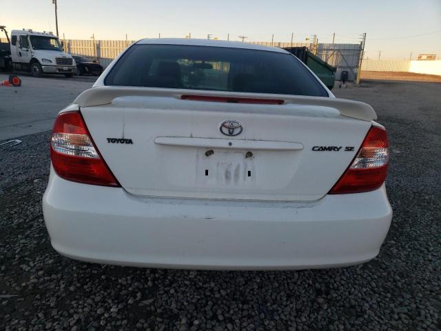 4T1BE32K13U227460 - 2003 TOYOTA CAMRY LE WHITE photo 6