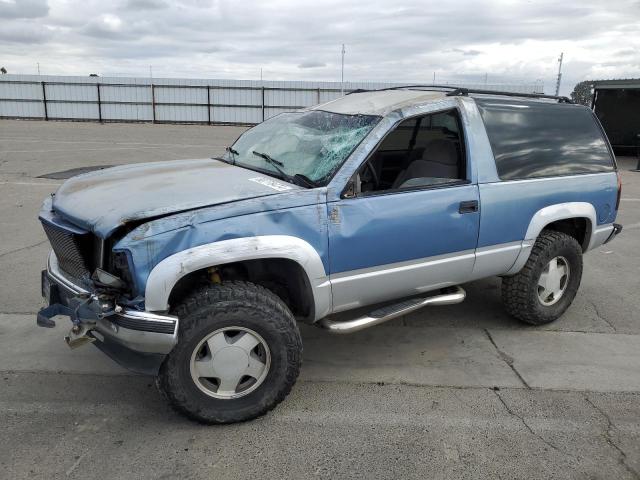 1GKEK18K6SJ710419 - 1995 GMC YUKON Niebieski zdjęcie 1