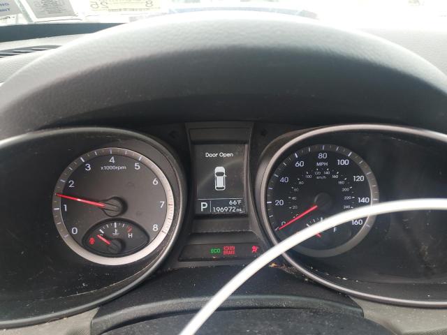 5XYZT3LB4GG368876 - 2016 HYUNDAI SANTA FE S SILVER photo 9