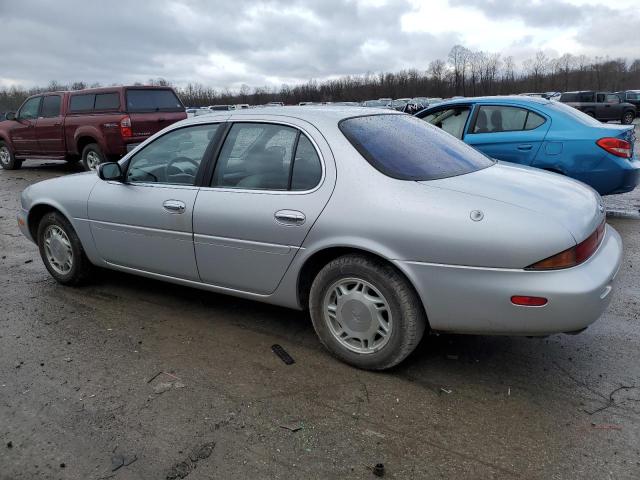 JNKAY21D7TM302021 - 1996 INFINITI J30 SILVER photo 2