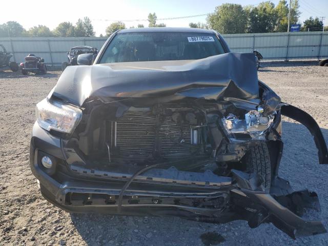 3TMCZ5AN8PM540861 - 2023 TOYOTA TACOMA DOUBLE CAB GRAY photo 5