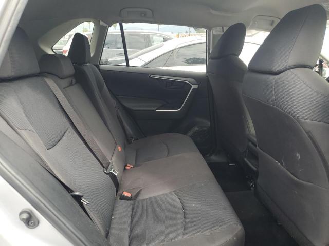 JTMH1RFV1MD071777 - 2021 TOYOTA RAV4 LE 银色 照片 11
