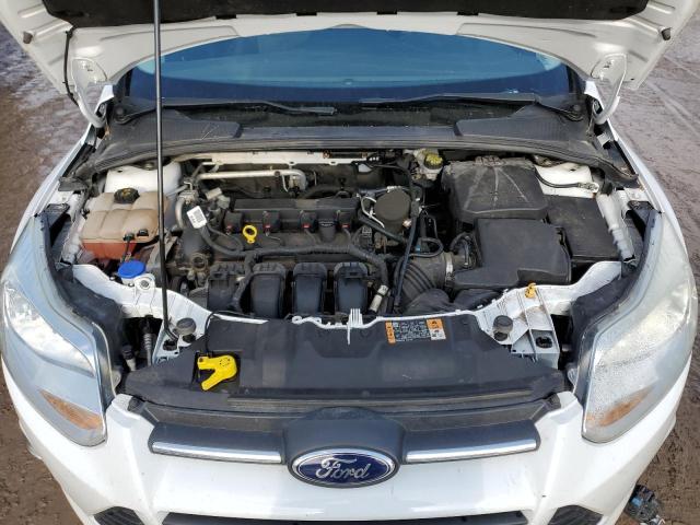 1FADP3F28EL412489 - 2014 FORD FOCUS SE WHITE photo 11