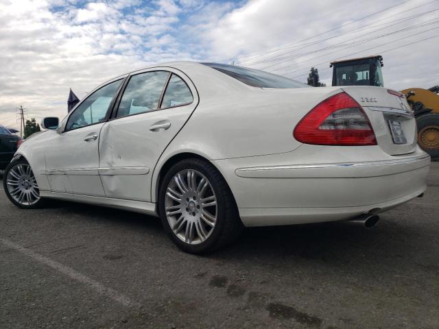 WDBUF56X78B284274 - 2008 MERCEDES-BENZ E 350 WHITE photo 2