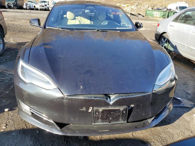 5YJSA1E26HF181091 - 2017 TESLA MODEL S შავი ფოტო 5