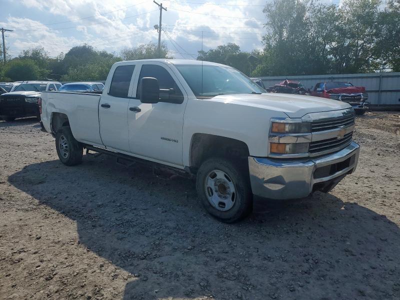 1GC2CUEG5FZ108258 - 2015 CHEVROLET SILVERADO C2500 HEAVY DUTY WHITE photo 4