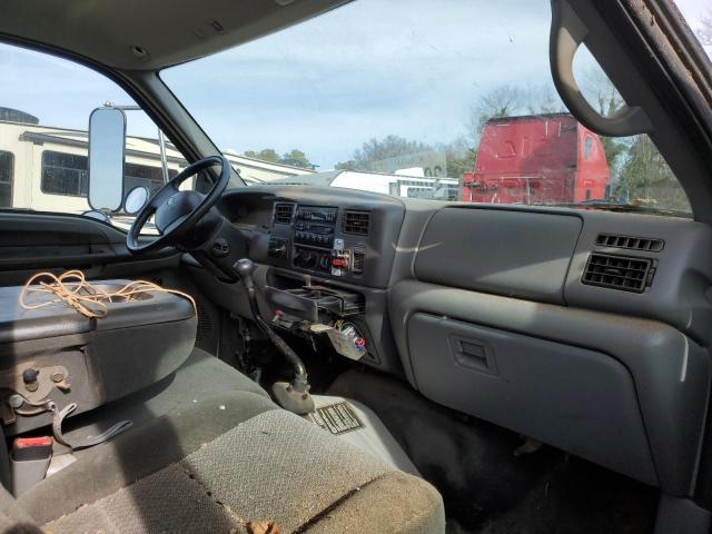 3FRNF65234V589921 - 2004 FORD F650 SUPER DUTY WHITE photo 5