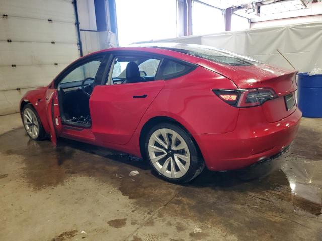 5YJ3E1EA5NF304245 - 2022 TESLA MODEL 3 RED photo 2