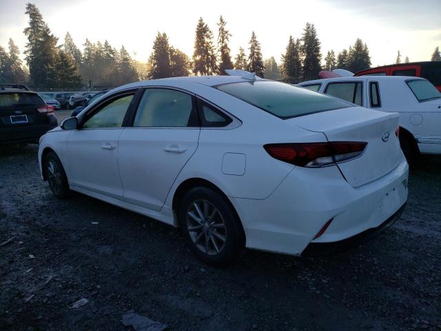 5NPE24AF2KH736258 - 2019 HYUNDAI SONATA SE WHITE photo 2