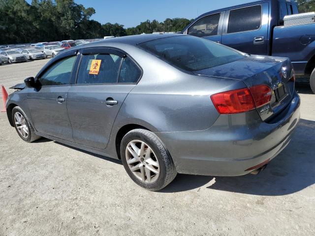 3VW2K7AJ0DM205742 - 2013 VOLKSWAGEN JETTA BASE رمادي صورة 2