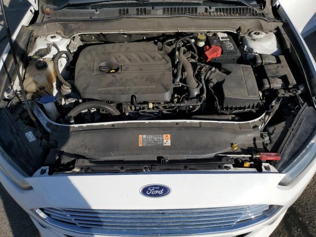 3FA6P0HDXFR249496 - 2015 FORD FUSION SE WHITE photo 11